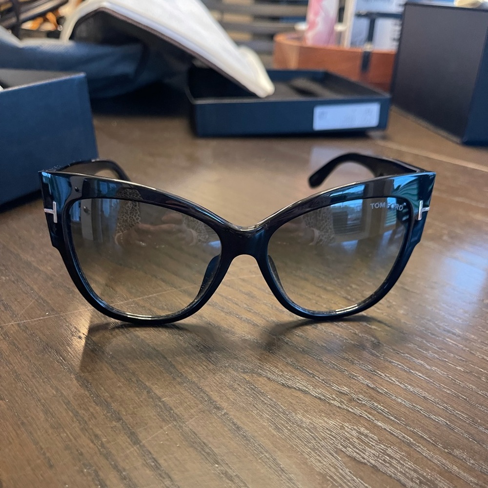 Tom Ford Anoushka sunglasses